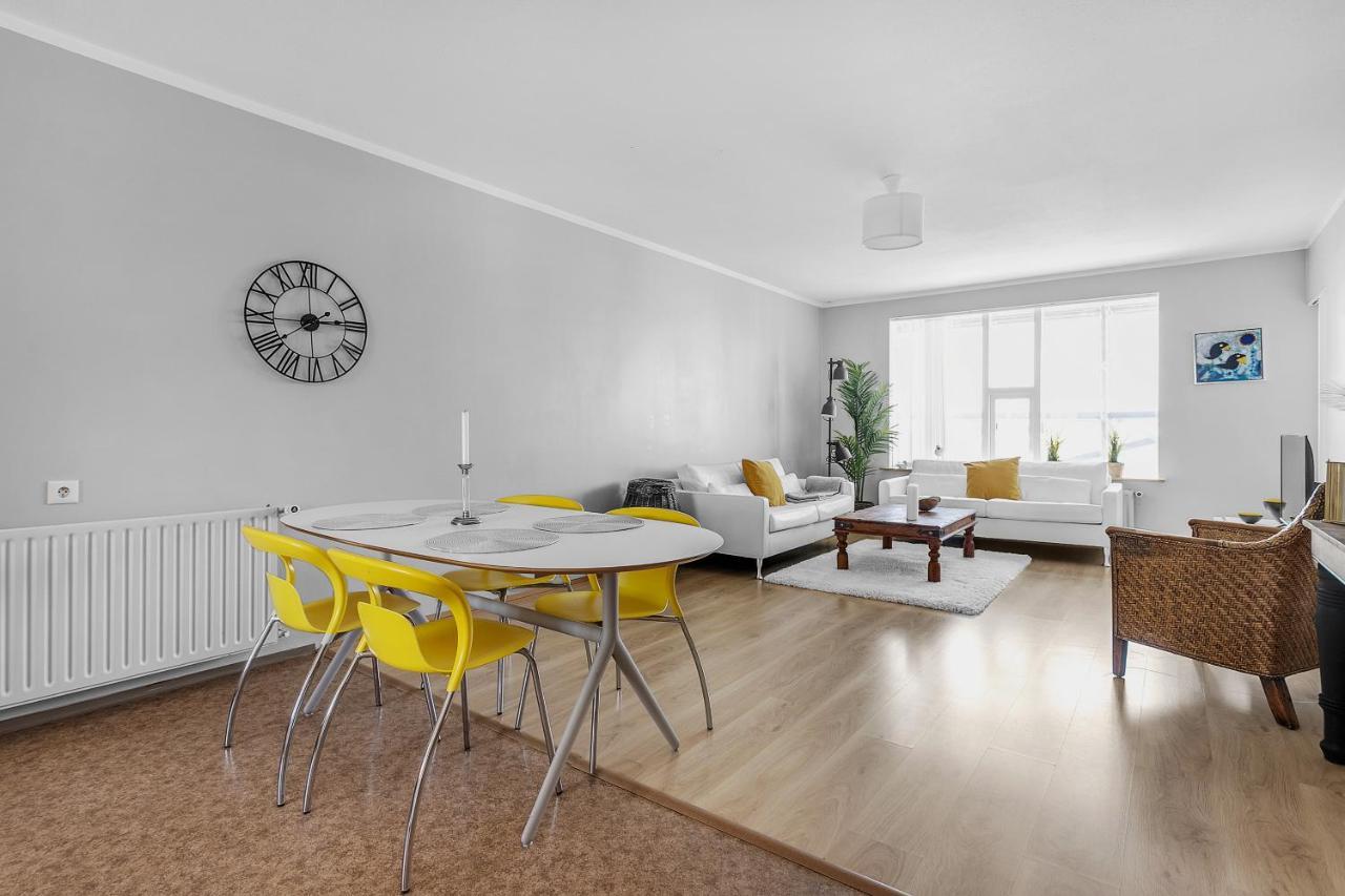 Apartment Charming, 2 Bedroom Seaside Reykjavík